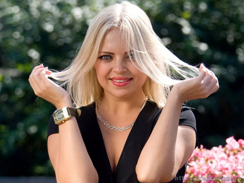 КУКАРСКАЯ ЕЛЕНА
