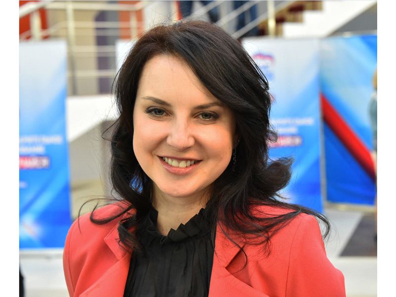 Ирина Слуцкая